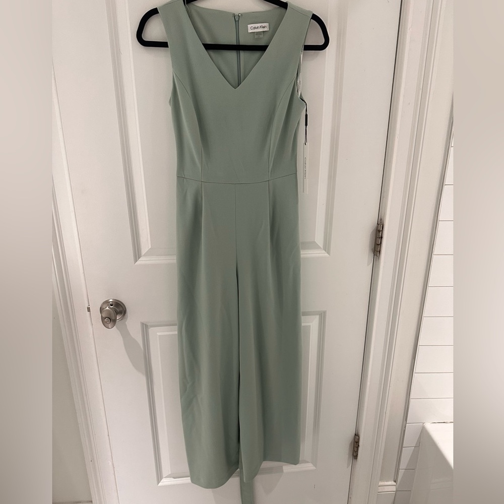 NWT Calvin Klein Women's Mint Green Jumpsuit, Size 2